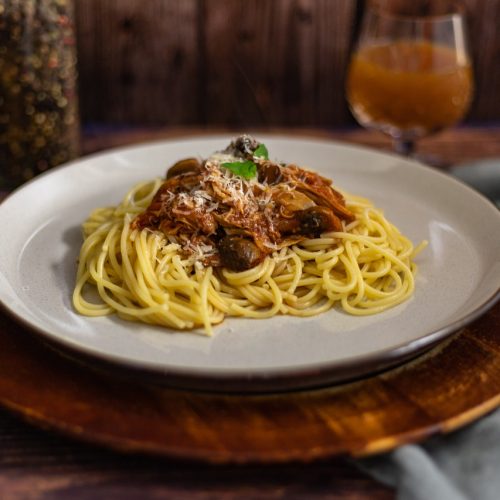 plates, meal, spaghetti-6918225.jpg